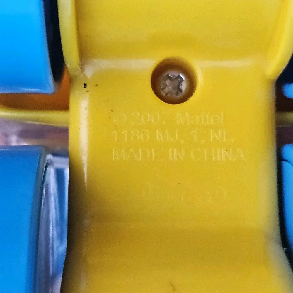 Fisher Price Brilliant Basics Poppity‎ Pop Dump Truck Popping Balls Rattle Toy